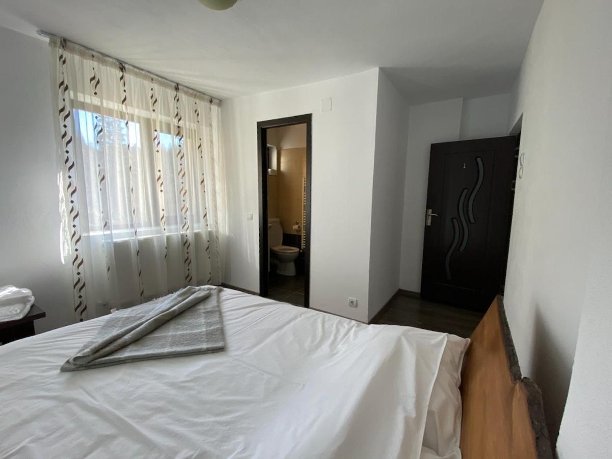 Dîmbovicioara Cabana Caprioara - Piatra Craiului מראה חיצוני תמונה